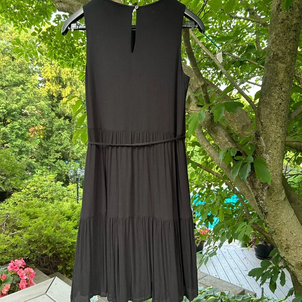 Banana Republic Summer Little Black Dress - Picture 3 of 6